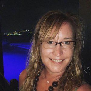 Meet your Posher, Valerie